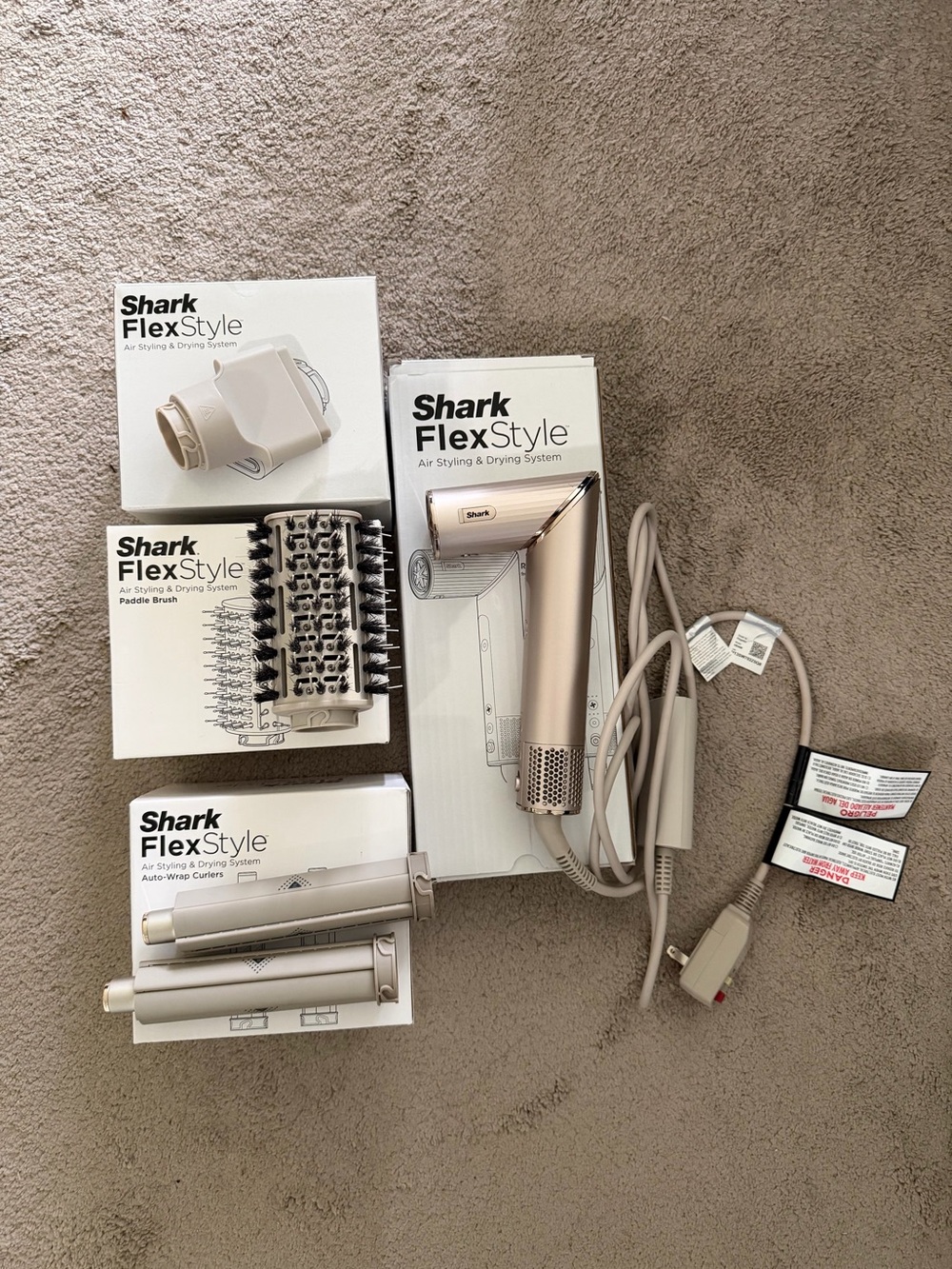 Shark FlexStyle Women’s Hair Dryer, paddle brush & Airwrap